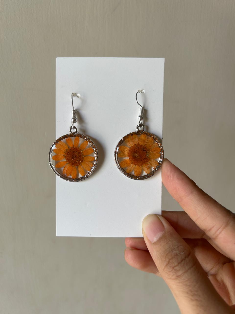 Handcrafted Resin Drop Earrings – Green & White Floral Design with Silver Hooks